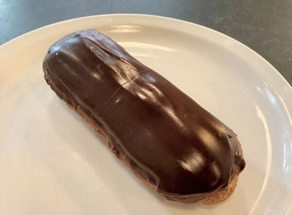 Chocolate Éclair