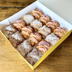 Demi Almond Croissant (16-pc Set)