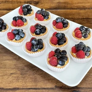 Petit Four - Mini Berry Tart