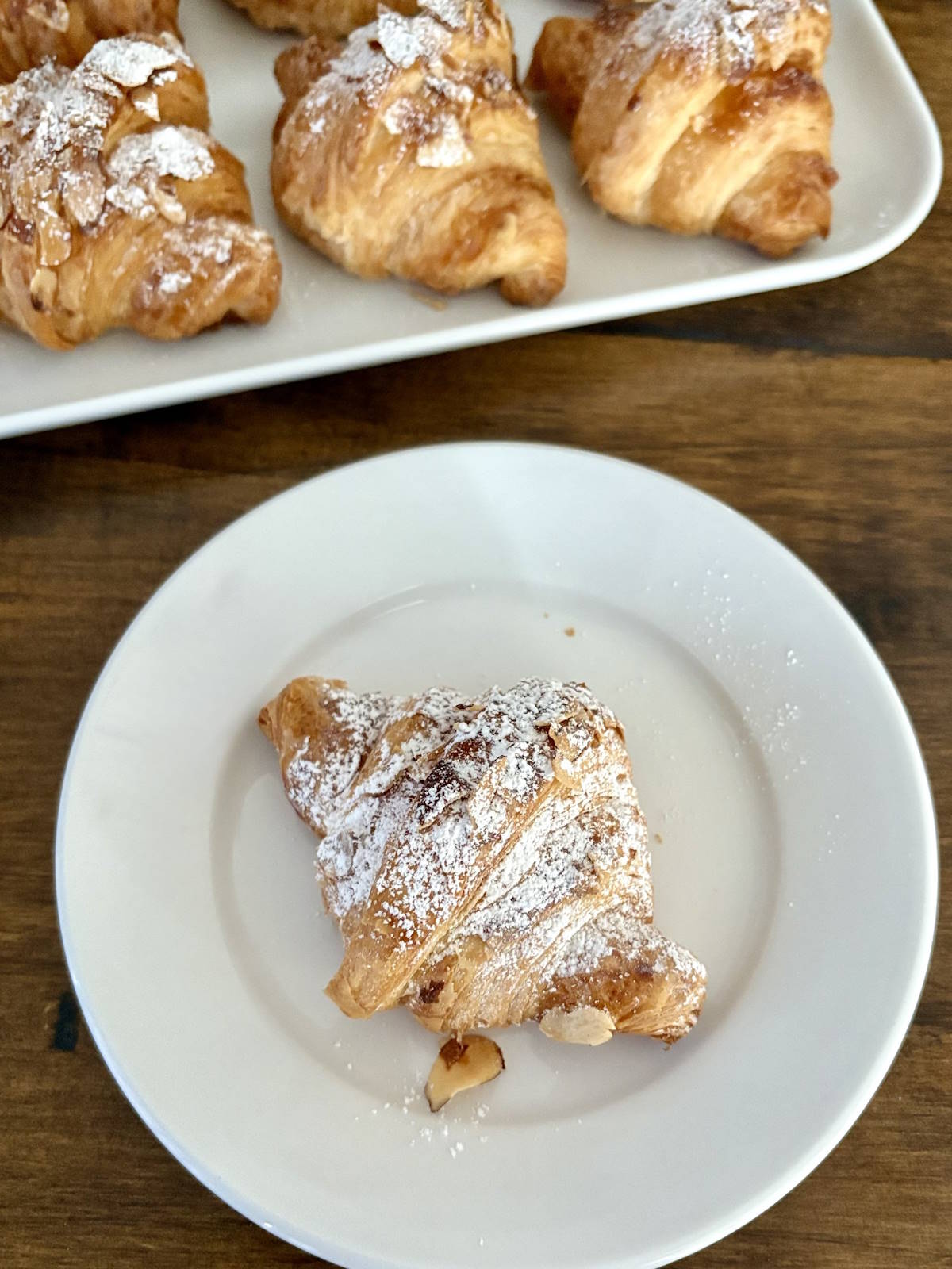 Demi Almond Croissant (16-pc Set) - Image 2